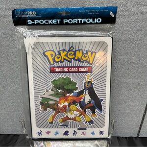Pokemon Trading Card Game UltraPro Album 2007 holds 90 cards